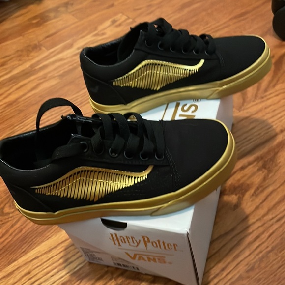 Harry Potter Vans - Picture 2 of 5
